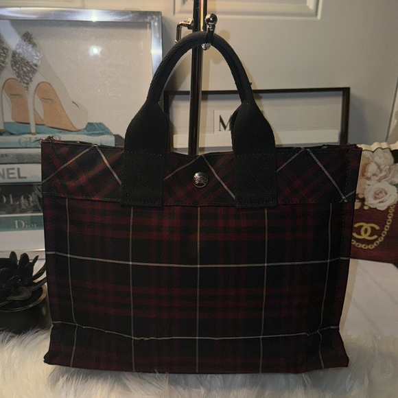 PRE LOVED BURBERRY NOVA CHECK BLUE LABEL HAND BAG NYLON RED AUTH GUC with COA - Picture 4 of 9